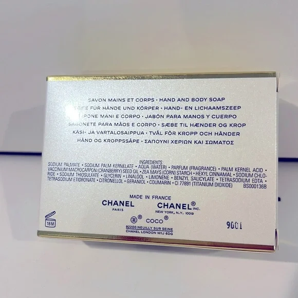 Chanel CoCo Mademoiselle gentle soap - Picture 4 of 7